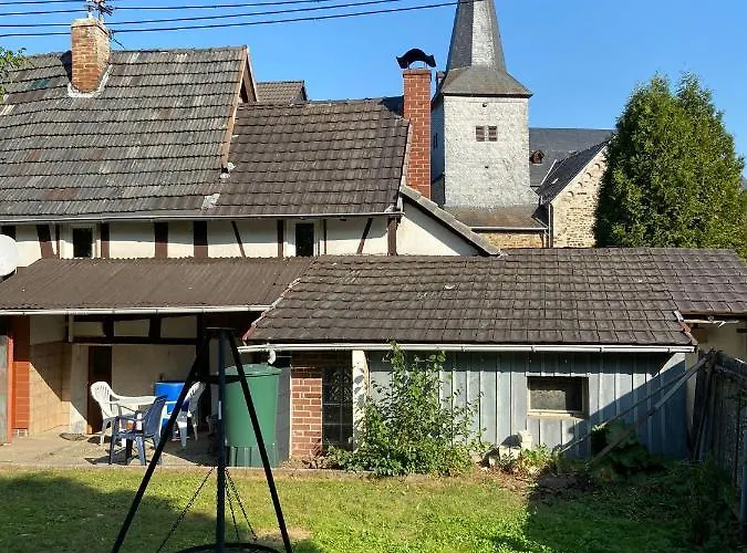 300 Jahre Altes Renoviertes Fachwerkhaus Dom wakacyjny Peterslahr