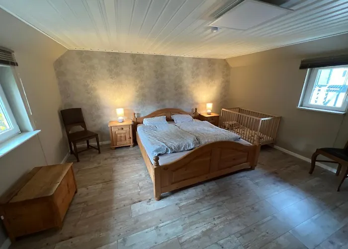 Dom wakacyjny 300 Jahre Altes Renoviertes Fachwerkhaus Peterslahr