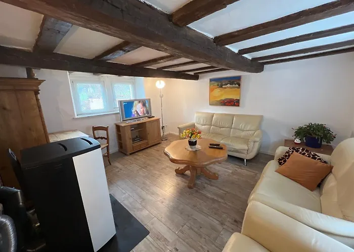 300 Jahre Altes Renoviertes Fachwerkhaus Ferienhaus